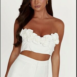 ❤️Meshki Paloma Rose Crop Top NWOT